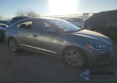 2018 Hyundai Elantra Sel из США, поврежденный, VIN KMHD84LF3JU585311